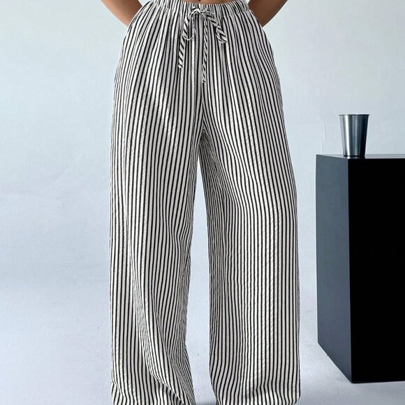 Black And White Casual Women's Striped & Printed Long Pants - Picture 2 of 5